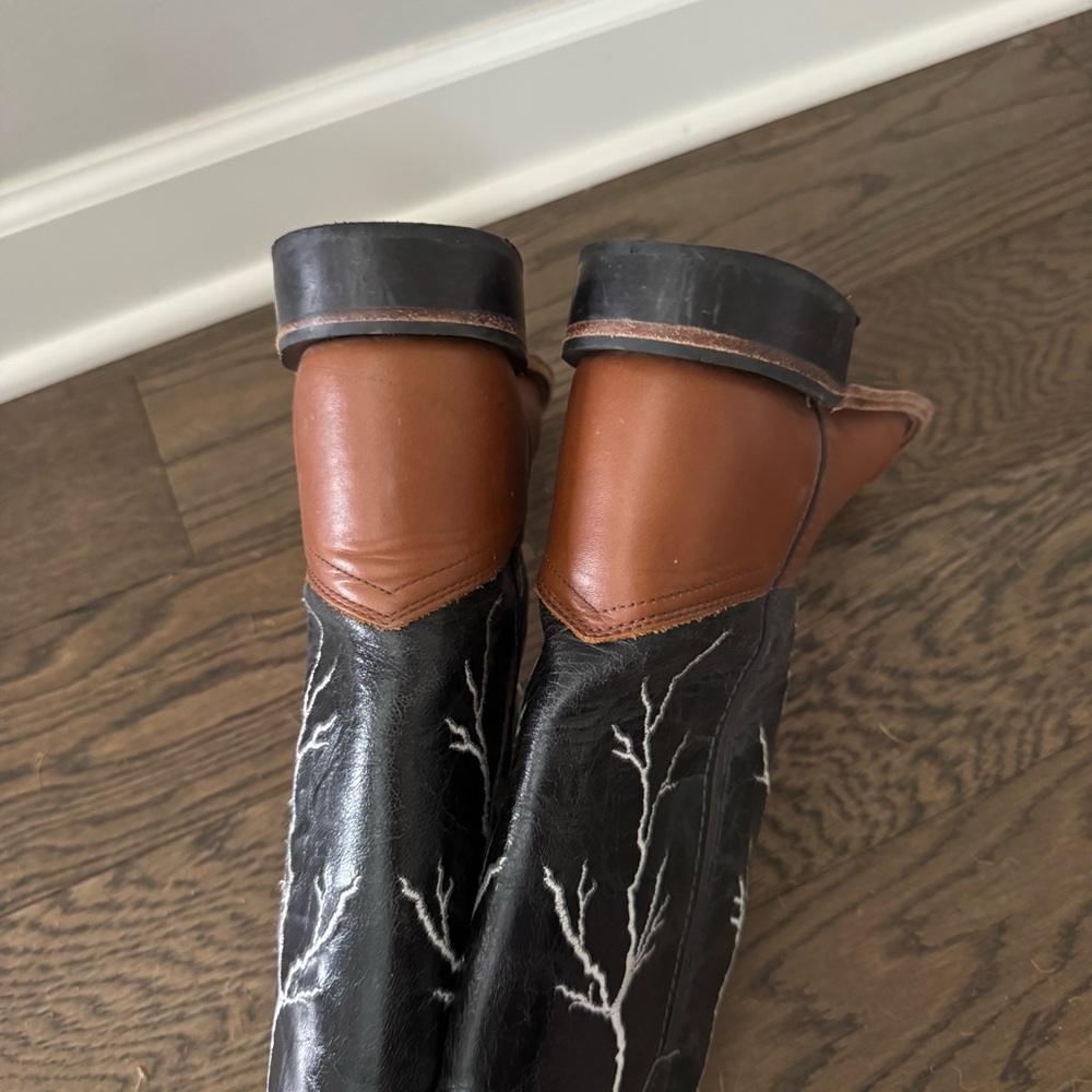 CODY JAMES YOUTH LIGHTENING WESTERN BOOTS
 Size 5 - Picture 8 of 13